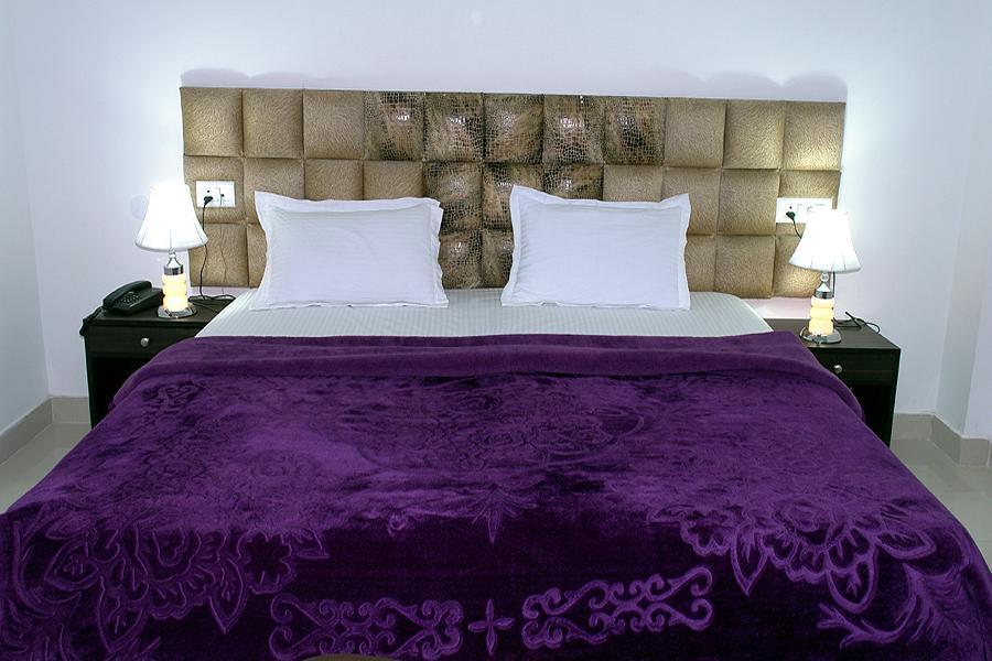 Rishikesh Inn By One Hotels Rishīkesh Rom bilde